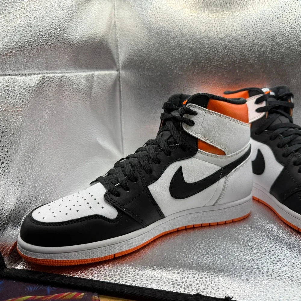 Jordan size 10